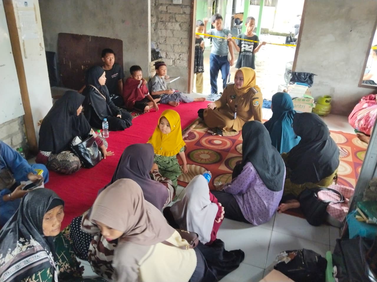 Monitoring dan Penyerahan Bantuan Kepada Korban Musibah Kebakaran Panti Asuhan Tahfidz Yatim dan Dhuafa Ar-Rohimin Juata Permai